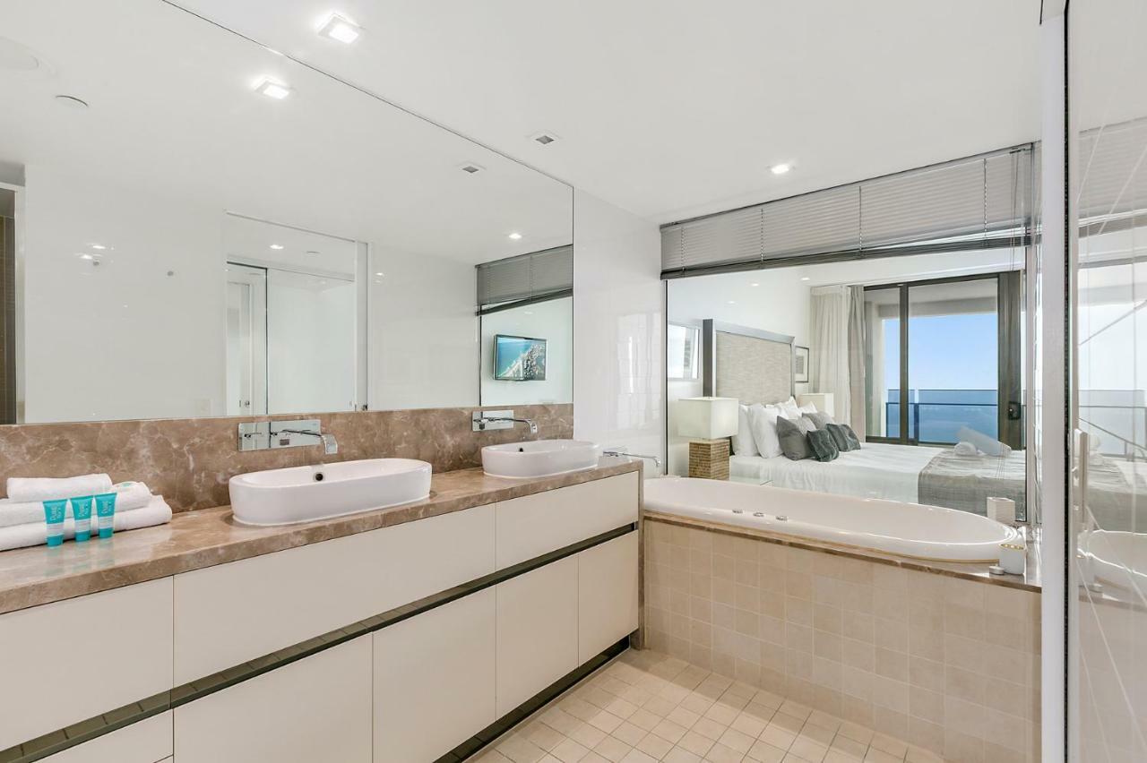 Soul 2 & 3 Bedroom Ocean View - We Accommodate Голд-Кост Экстерьер фото